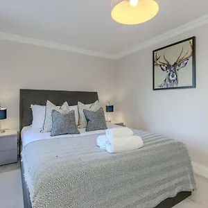https://stafford-st-luxury-central-apartment.edinburghhotelsuk.org